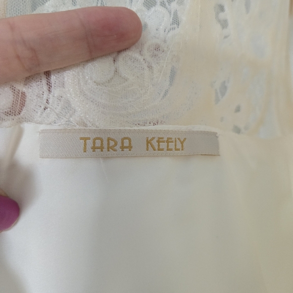 Tara Keely lace applique sheer ivory chiffon flowy wedding dress sz Small 2/4 - Picture 7 of 16